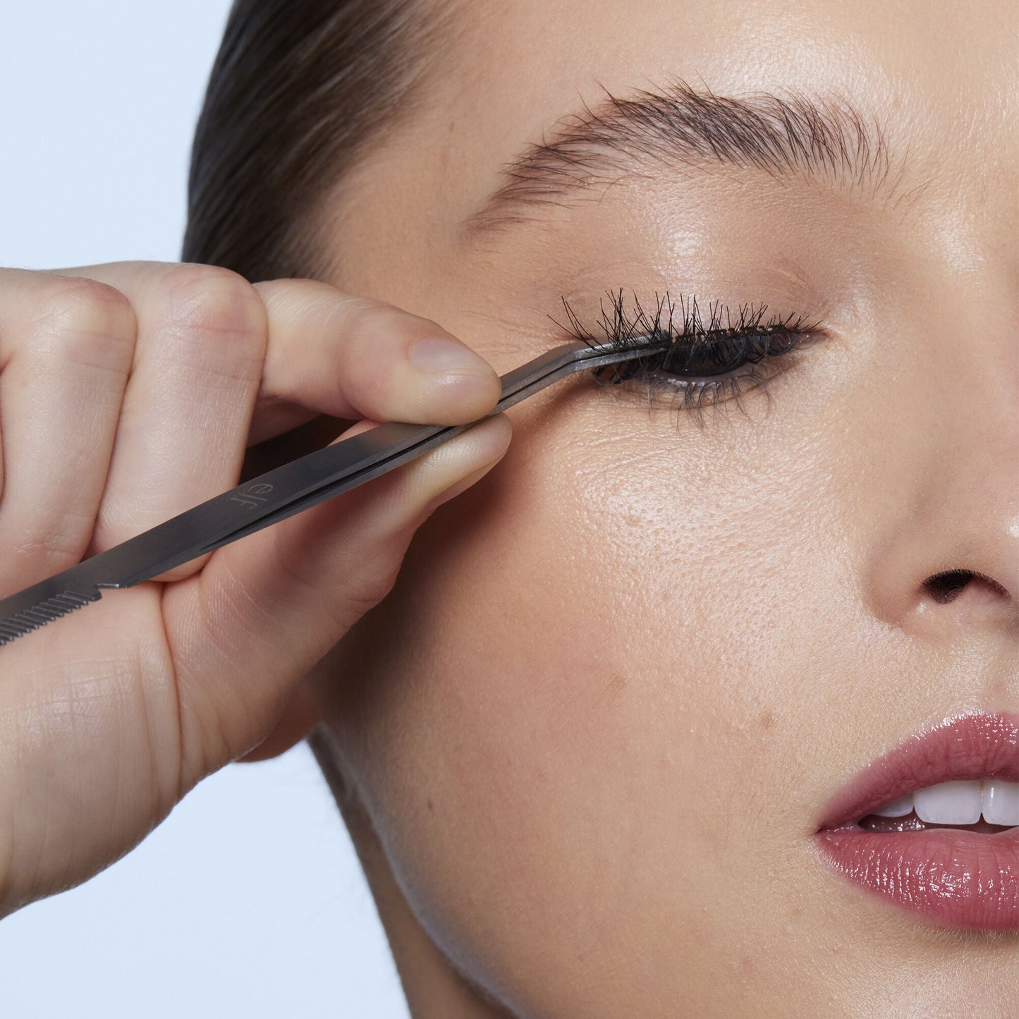 false-eyelash-applicator-l7 84093_False_Lash_Applicator.jpg