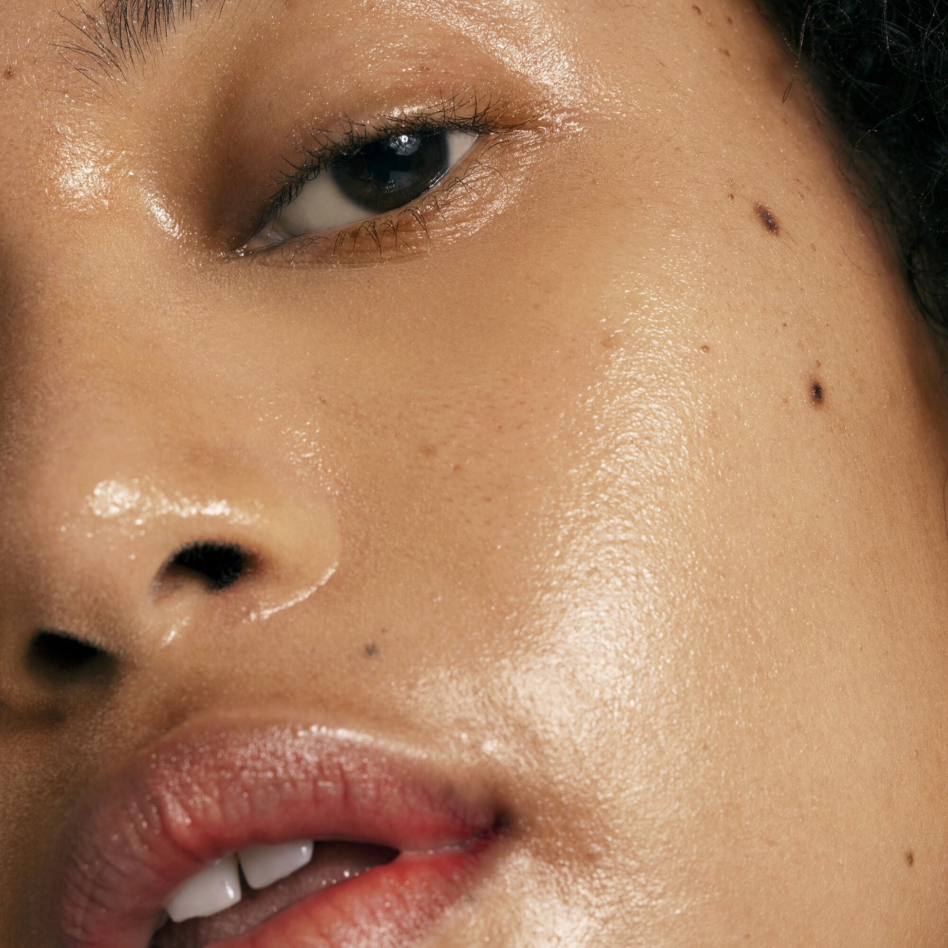 pure-skin-toner-a1 0122_Elf-Pure_Cindy_002_IGF.jpg