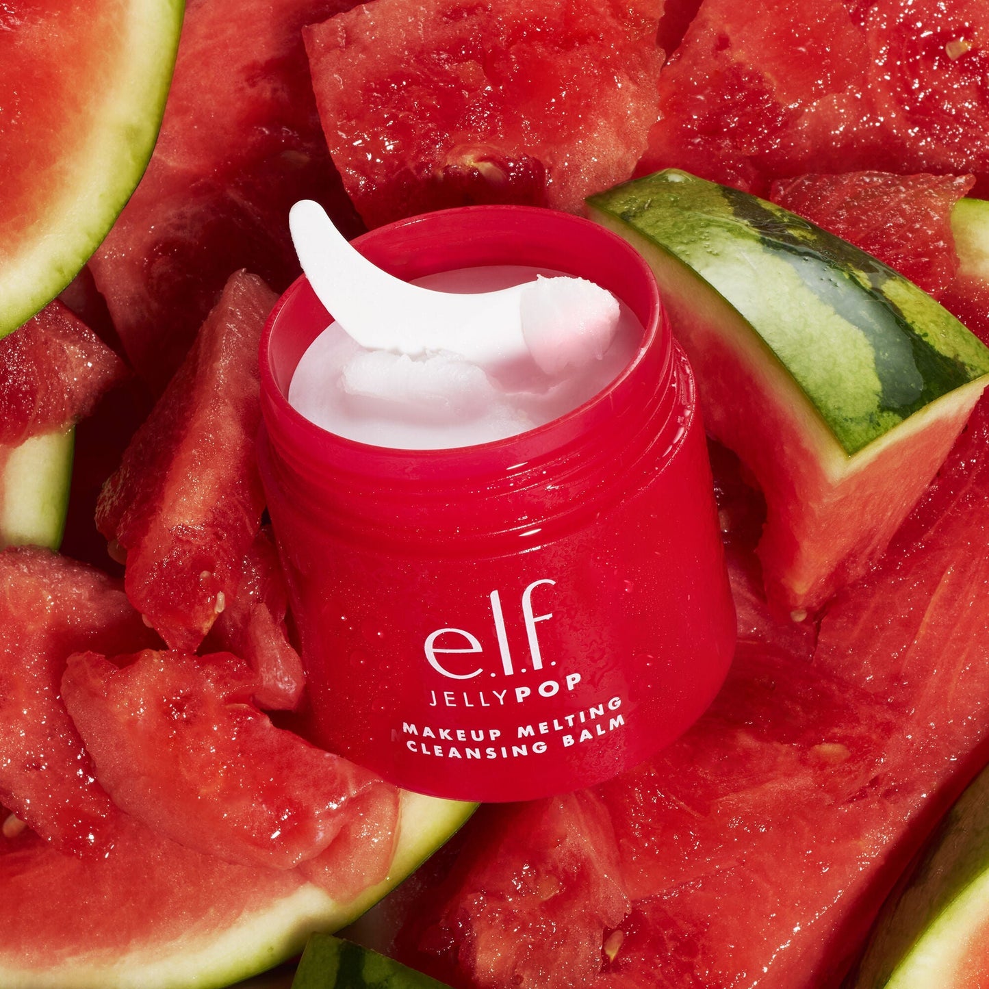 jelly-pop-makeup-melting-cleansing-balm-r6 021825_elf_JP_CleansingBalm_Texture_WATER-OPEN_PLATE_186_IGF.jpg