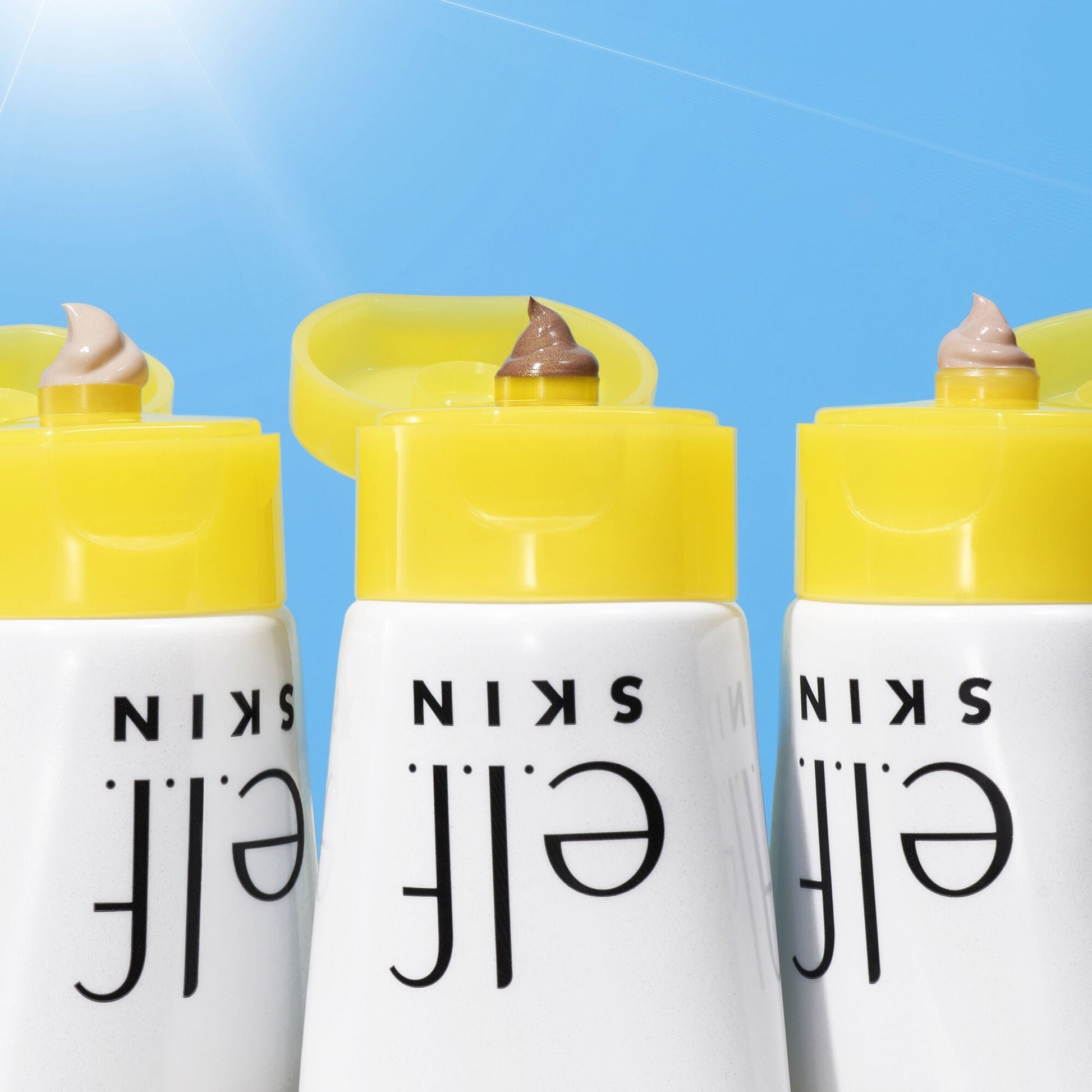 suntouchable-whoa-glow-spf-30-a8 042423_WhoaGlow_Macro_Main-2_IGF.jpg