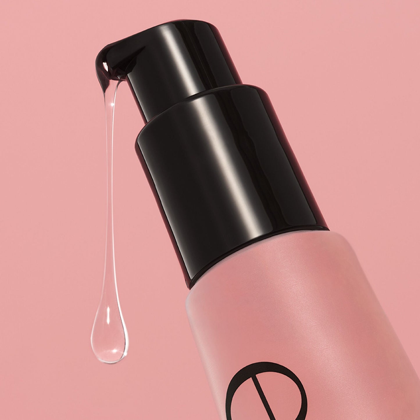 power-grip-primer-4-niacinamide-u0 062722_SL_PowerGrip_1716_IGF.jpg