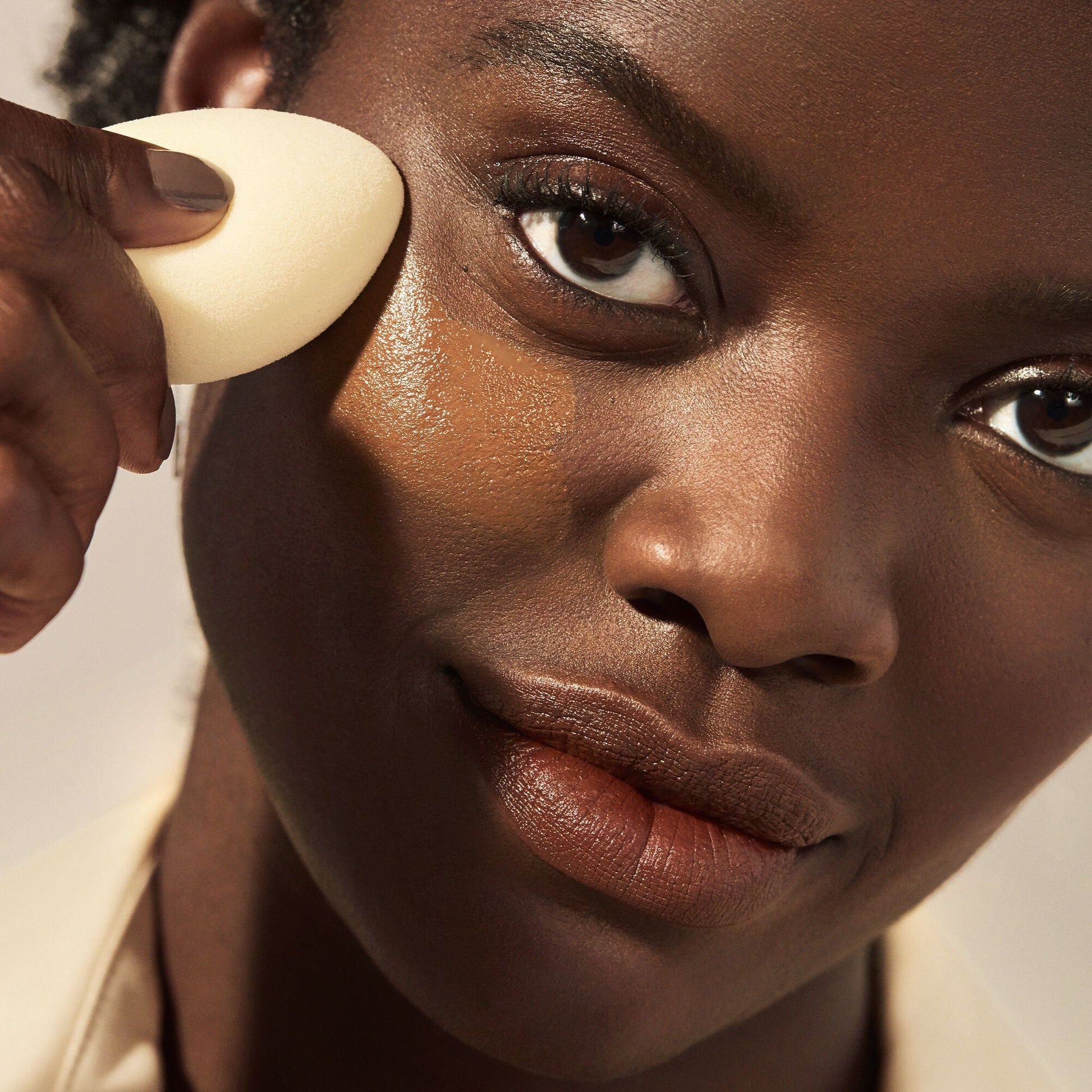 camo-concealer-sponge-c0 07292020_Wemi_HydratingCamo_1765_V4_IGF.jpg