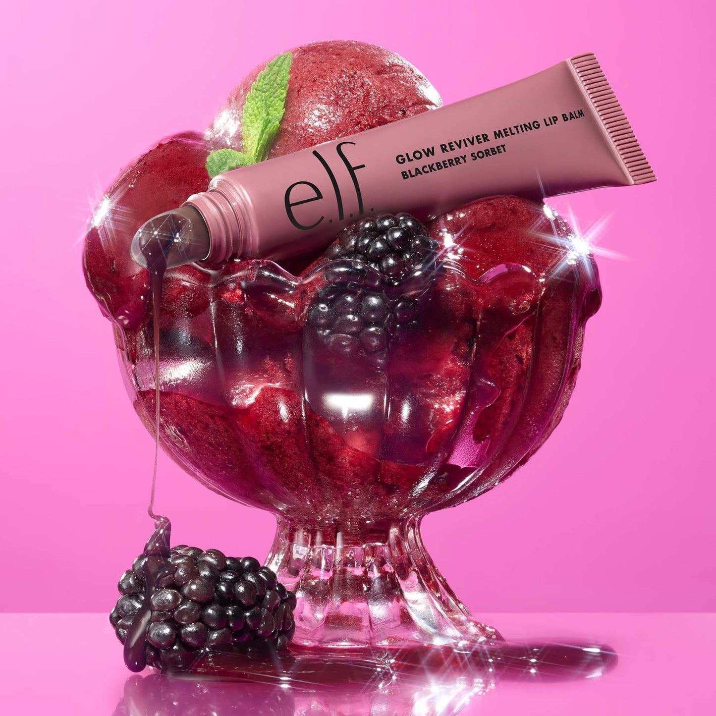 glow-reviver-melting-lip-balm-g5 101624_SL_GRLB_IGF_B_IGFlackB_IGFerry_097_OPITION_2_FOCUS_STACK_FINAL_RGB_IGF.jpg