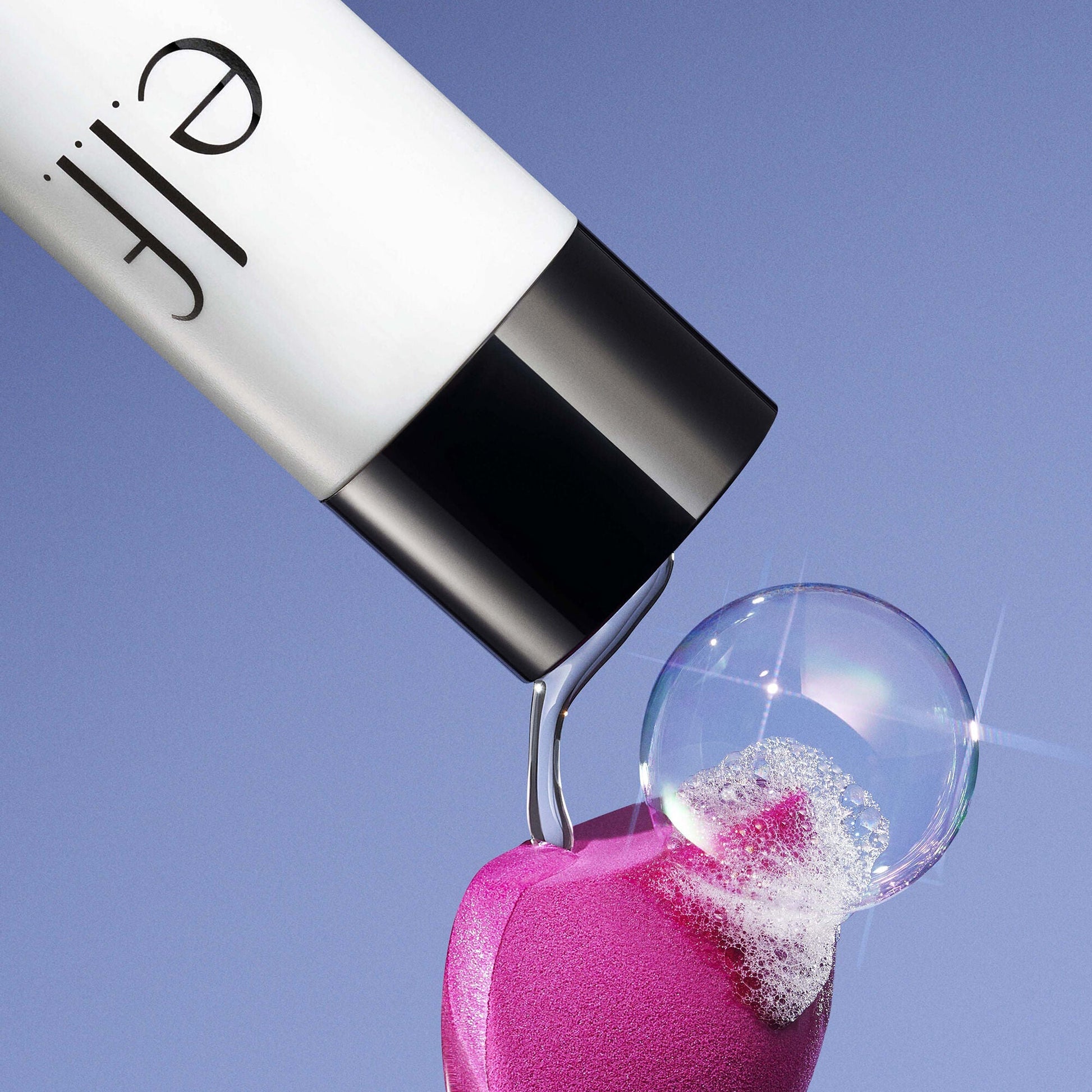 clean-queen-liquid-brush-and-sponge-cleaner-c1 111124_elf_CleanQueen_Tools_0032_MAIN-HELICON_358_w2QC_IGF.jpg