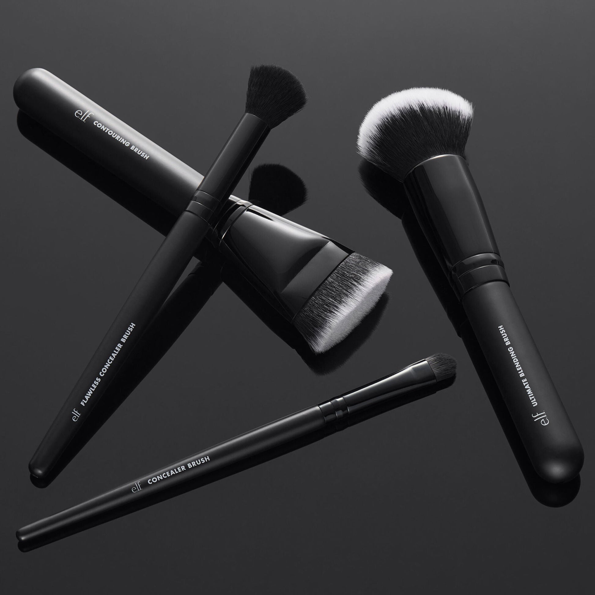 foundation-and-concealer-brush-set-k3 12142020_ComplexionPerfection-FaceBrush_0028_FocusBracket-MAIN_V2_IGF.jpg