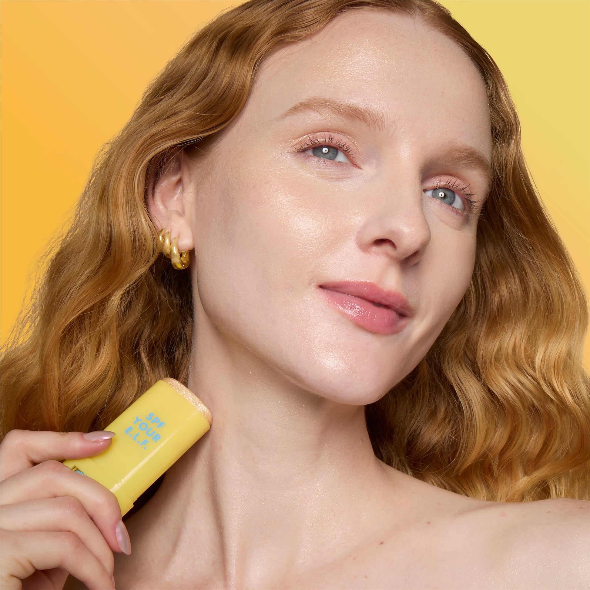 suntouchable-invisi-stick-spf-50-glitz-g1 57109_SUNTOUCHABLES_INVISI_STICK_MADISON_0186_V5.jpg