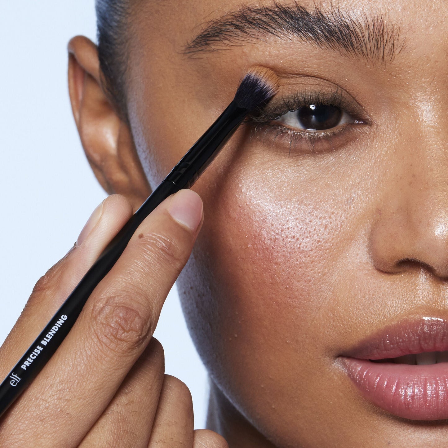 precise-blending-brush-t4 81284_Tapered_Blending_Brush.jpg