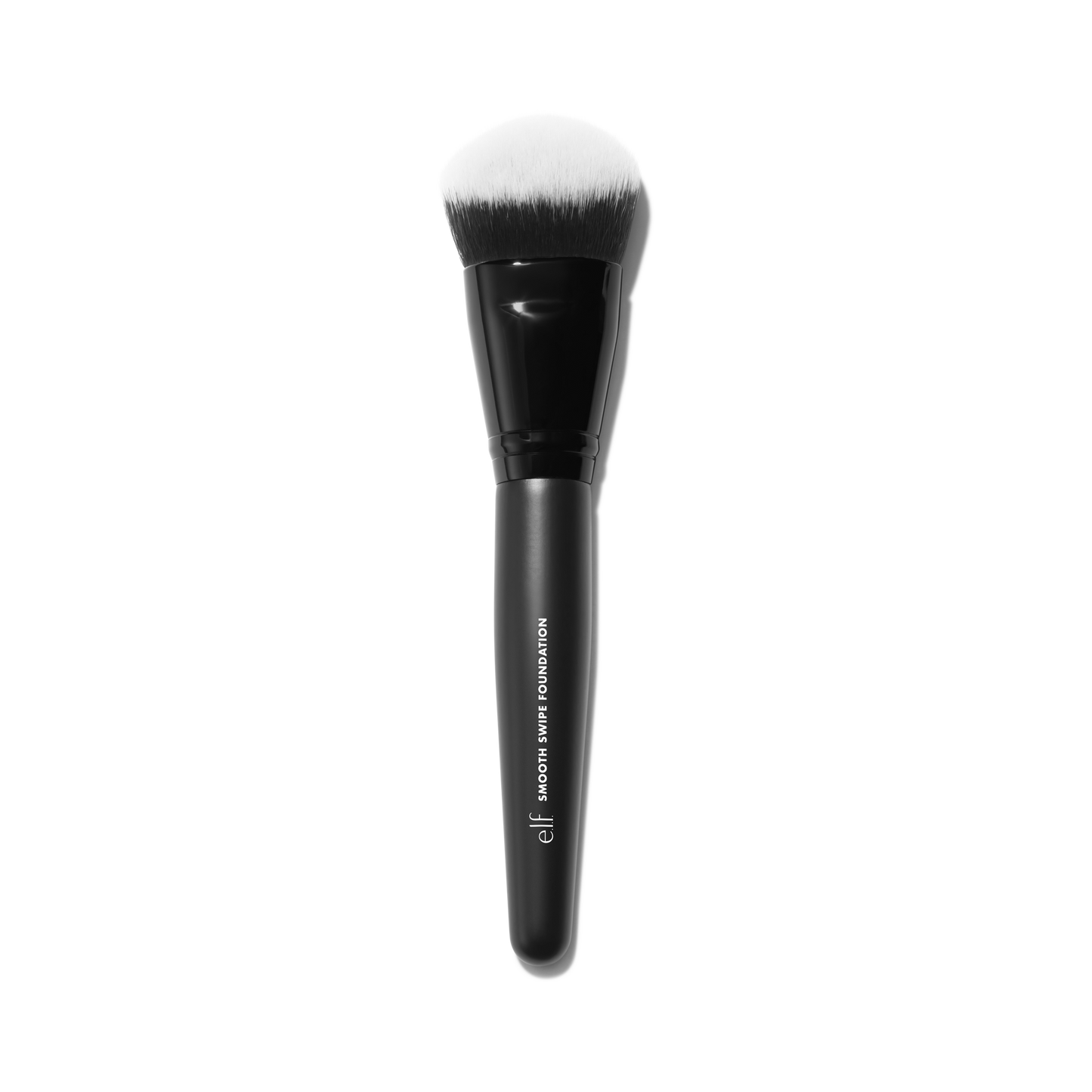 smooth-swipe-foundation-brush-c6 81456_Closed_V2_R.png