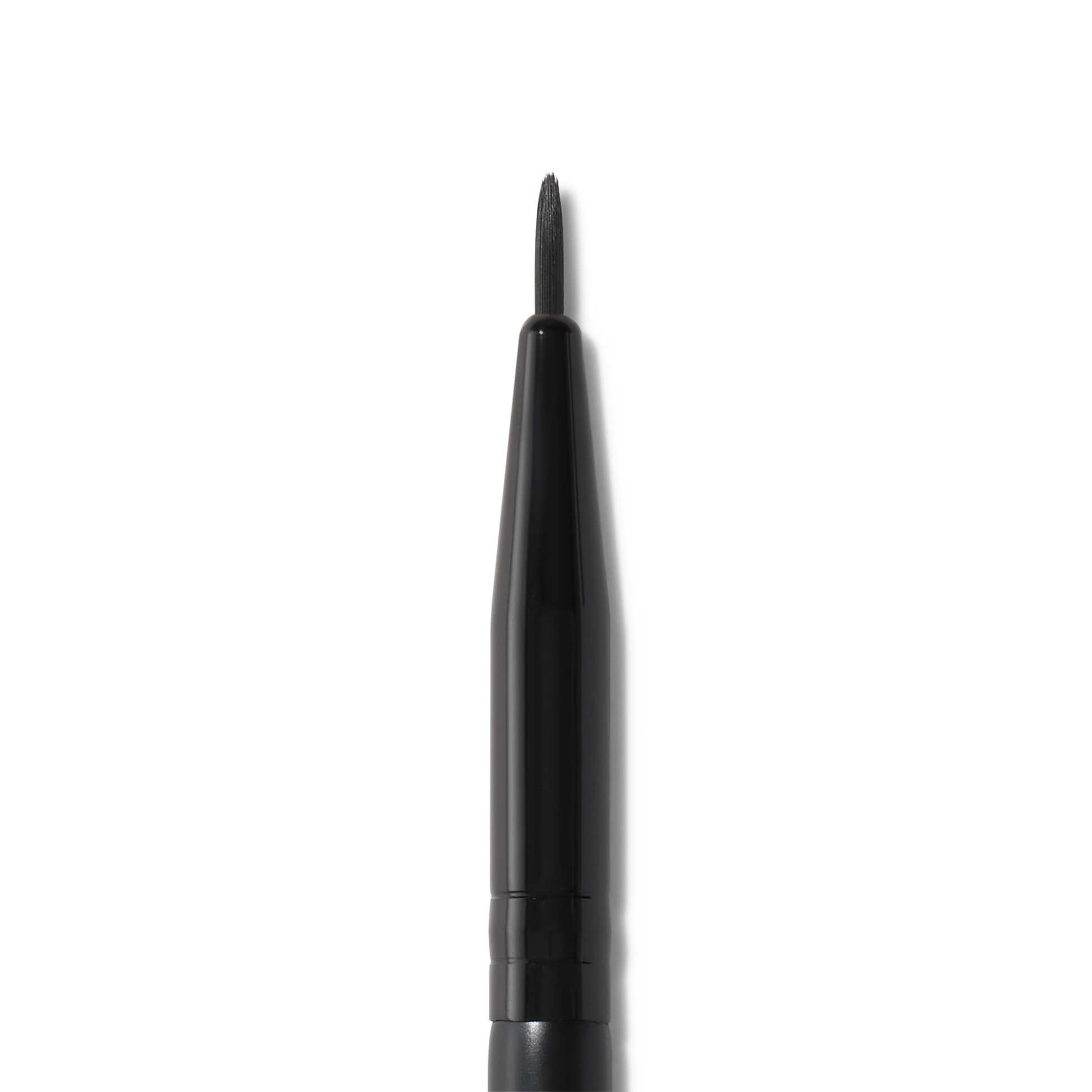 ultra-fine-eyeliner-brush-j0 81915_detail_R.png
