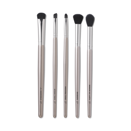 smoky-eye-brush-kit-a8 82021_Open_R.png