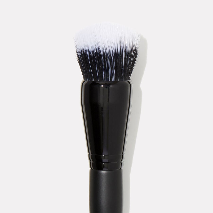 domed-stipple-brush-f9 84050_SelfieReadyStippleBrush_2.jpg