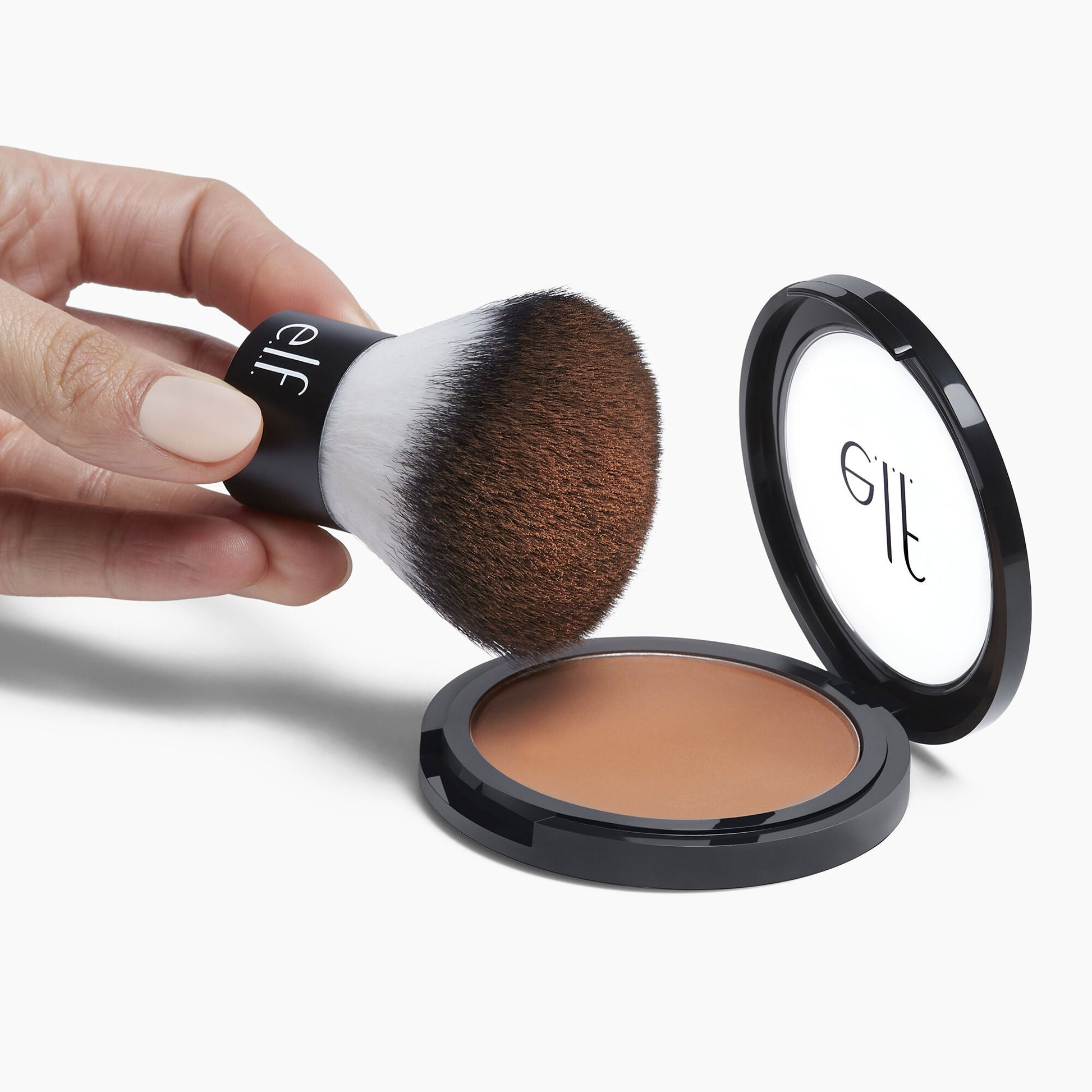 kabuki-makeup-brush-f5 85011_StudioKabuki_Brush_076_V2.jpg
