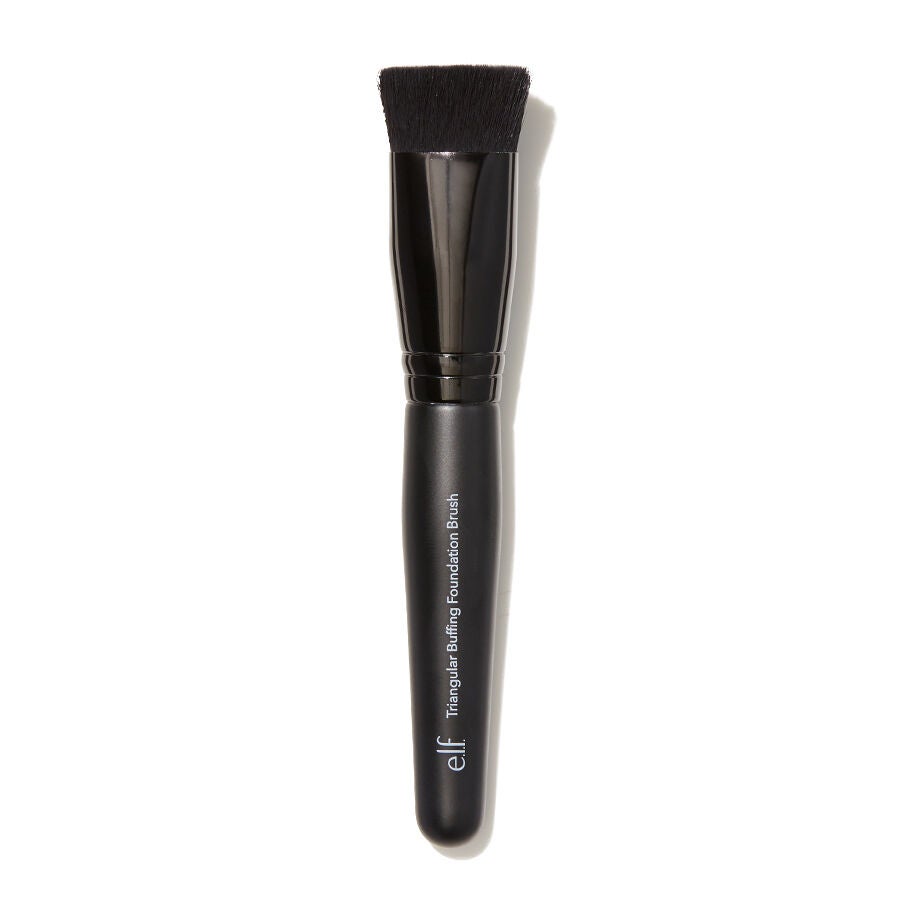 triangular-buffing-foundation-brush-a1 85106_a_TriangularBuffingFoundationBrushwebA.jpg