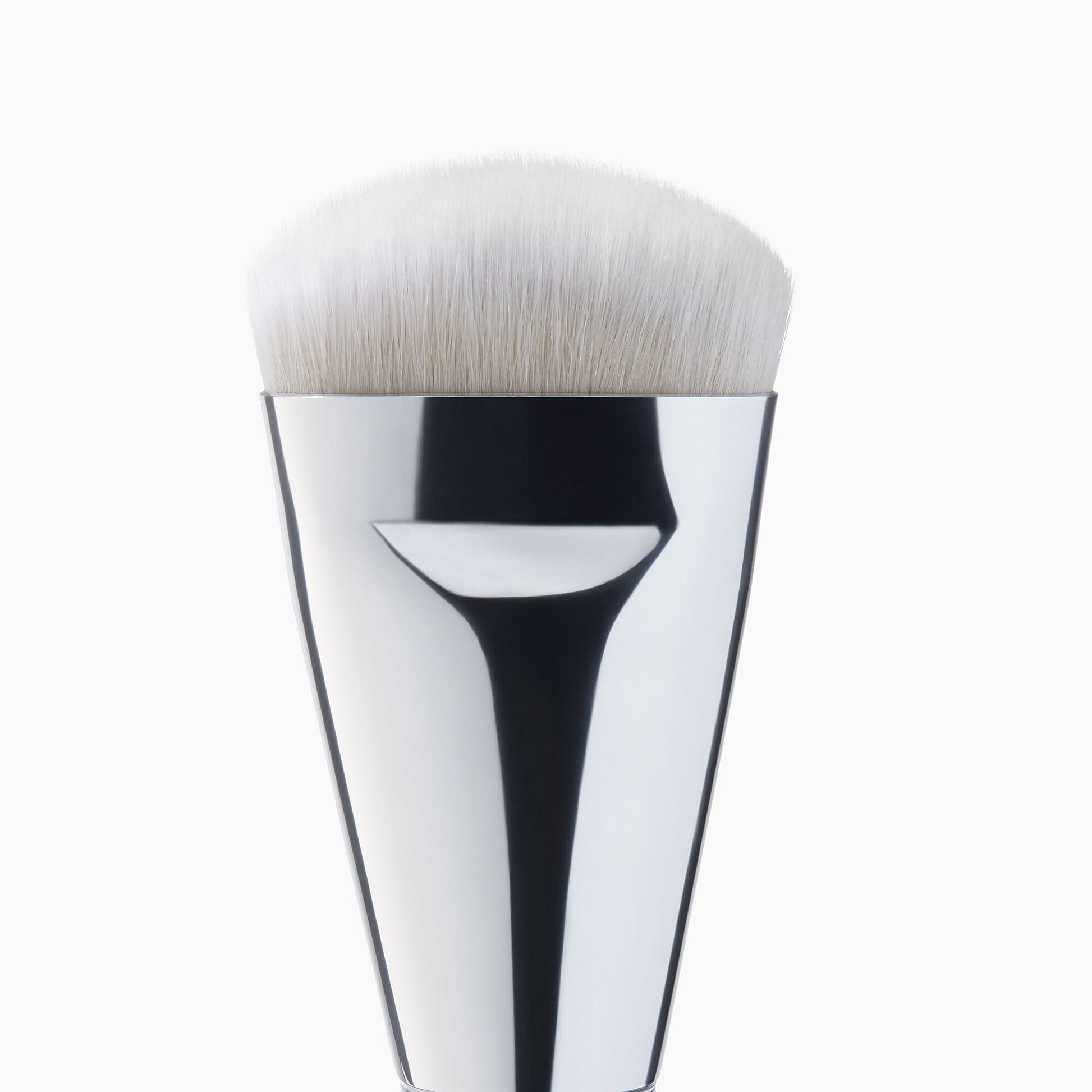 precision-sculpting-brush-a9 85313_PrecisionSculptingBrush_Macro_V2.jpg