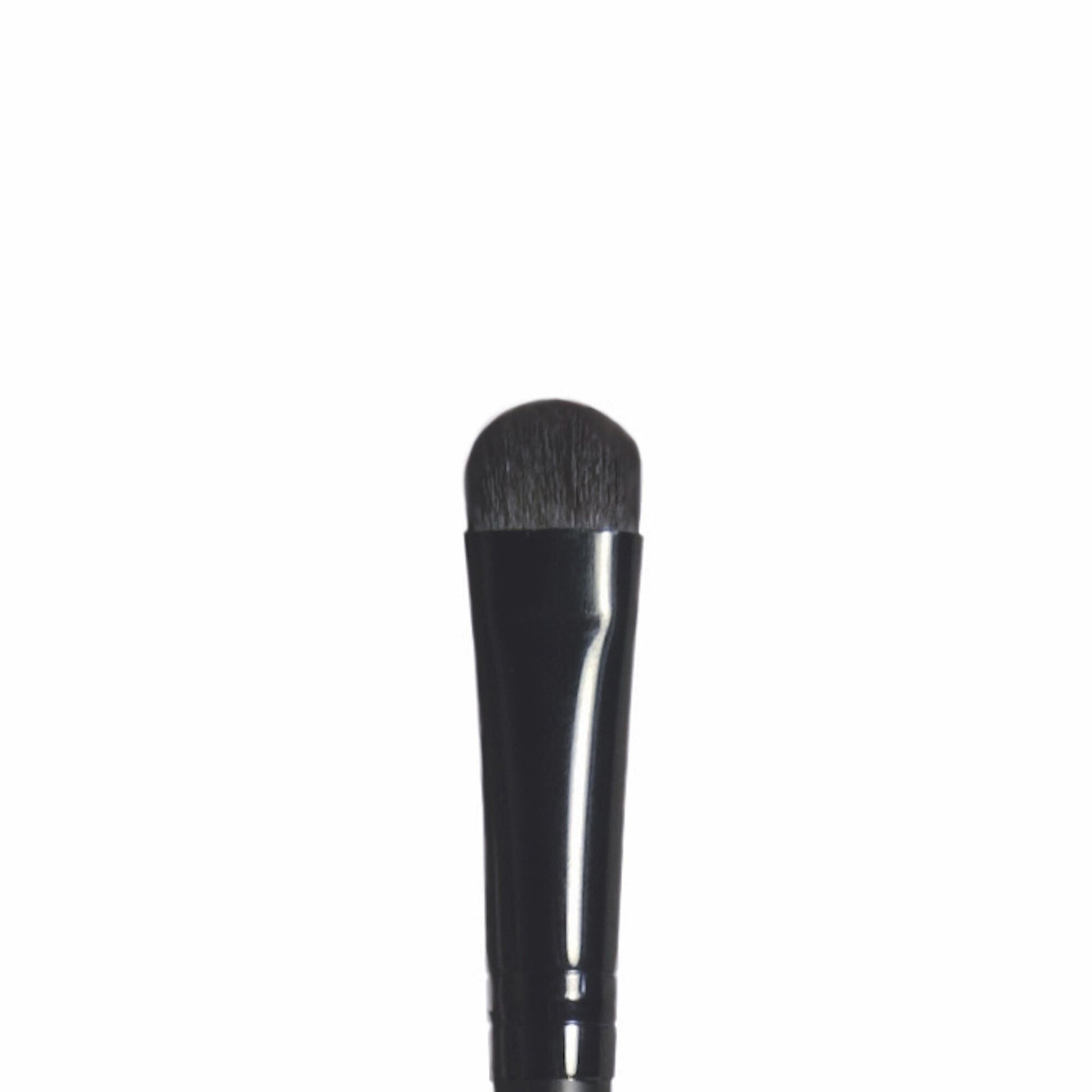 eyeshadow-c-brush-s2 BREYE_84008_Macro_C.jpg