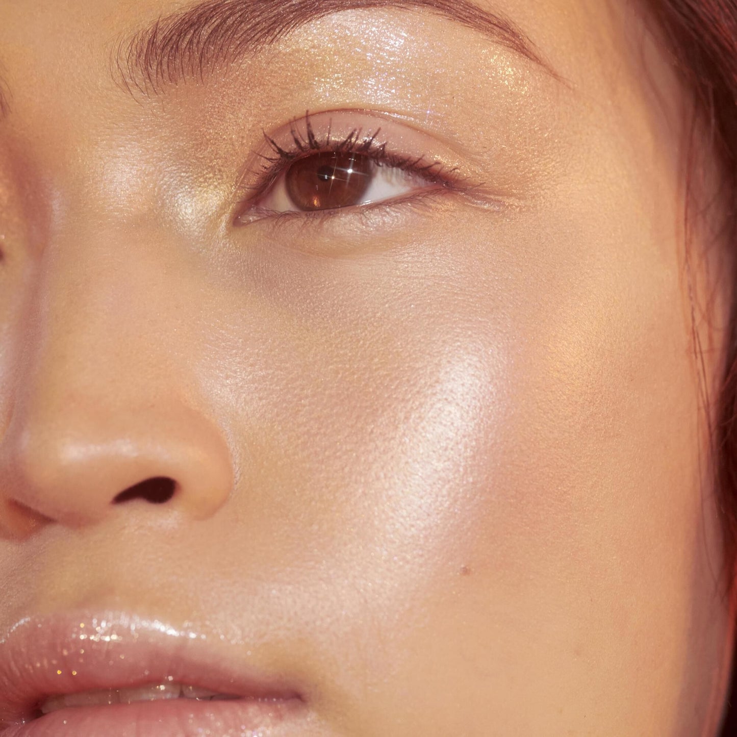 highlighter-brush-j7 crystal_OM_Jacqueline_782_square.jpg