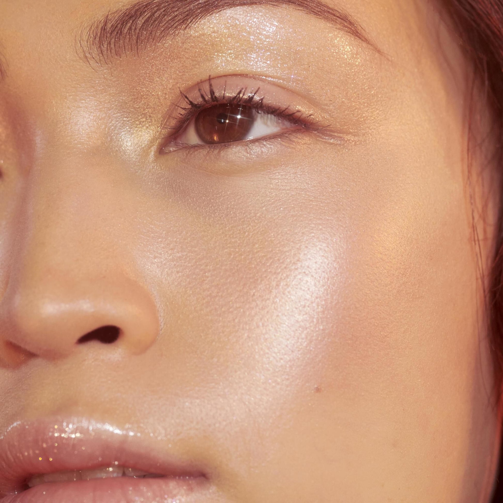 highlighter-brush-j7 crystal_OM_Jacqueline_782_square.jpg
